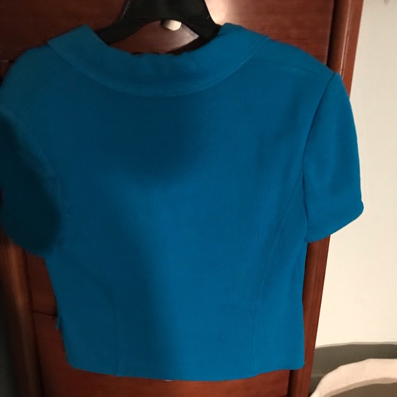 St. John knit collection, skirt has a small stain - Picture 6 of 8